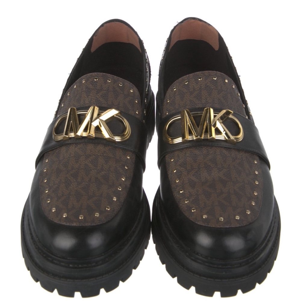 Michael Kors Women’s Black and Brown Loafers. Size 10